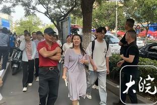 记者：拜仁考虑法夫尔，曼联联系了图赫尔